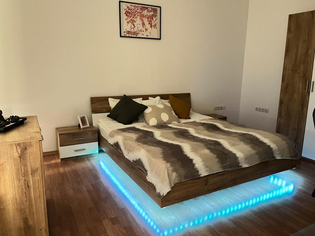 Majestic Residency - 3 Bedrooms Apartment Budapest Esterno foto