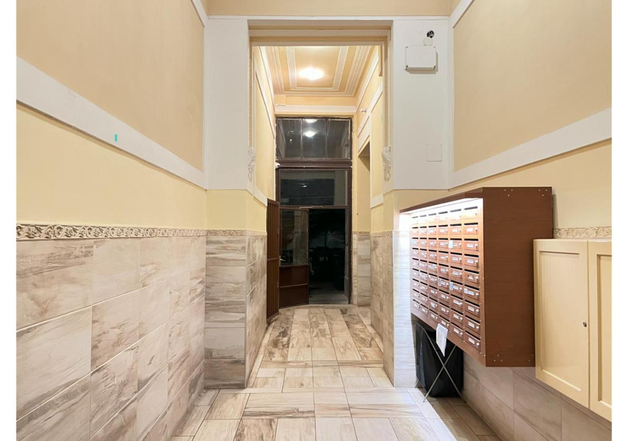 Majestic Residency - 3 Bedrooms Apartment Budapest Esterno foto