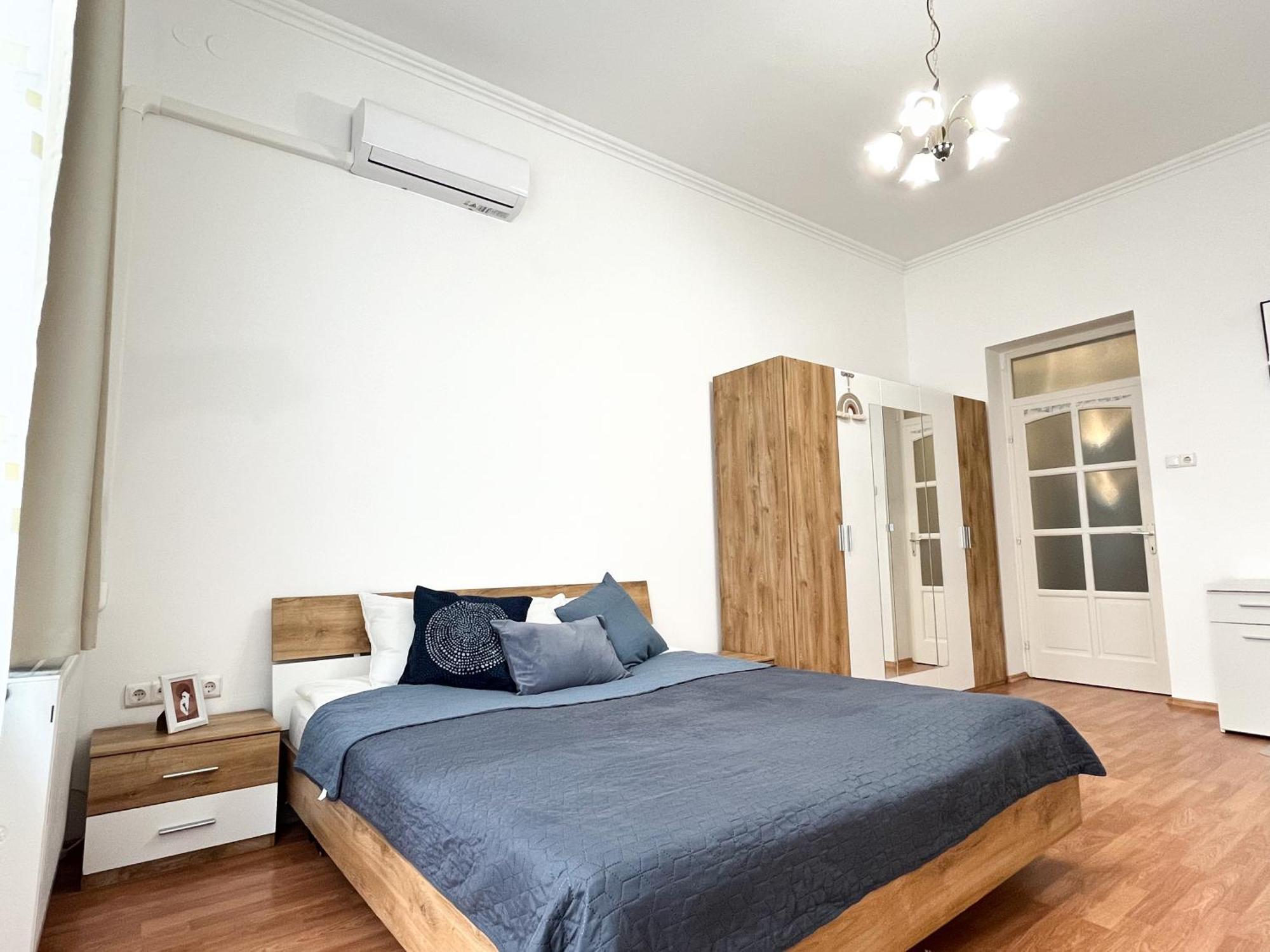 Majestic Residency - 3 Bedrooms Apartment Budapest Esterno foto