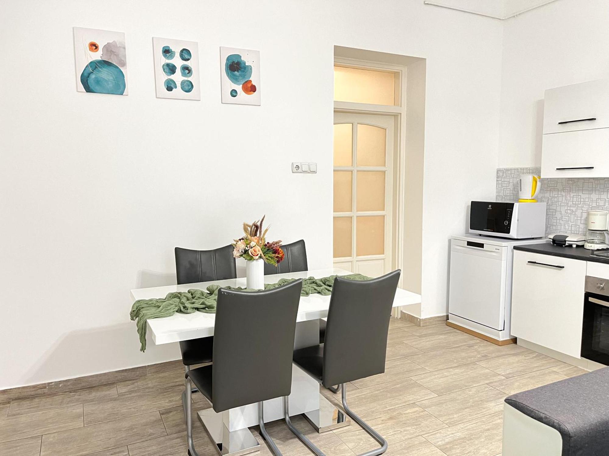 Majestic Residency - 3 Bedrooms Apartment Budapest Esterno foto